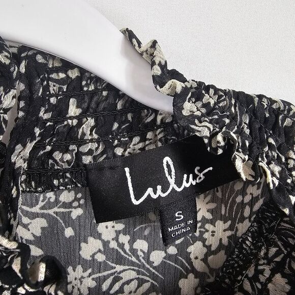 Lulus Simple Serenity Black Floral Print Ruffled Top in Black - Size S - Picture 2 of 7